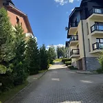 Fox 12 Apartamento Nová Lesná