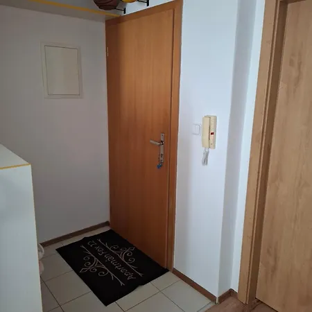 Fox 12 * Nová Lesná