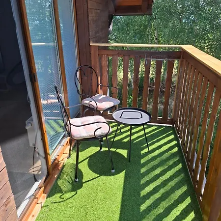 Fox 12 Apartman
