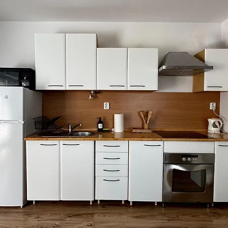 Fox 12 * Nová Lesná